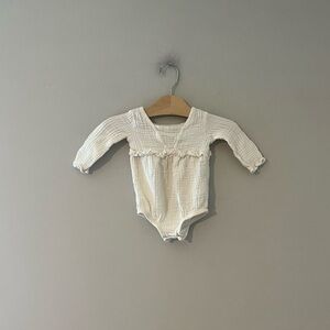 ADD ON FOR $12 Grayson Mini romper 3-6M H&M Jamie Kay‎ Zara